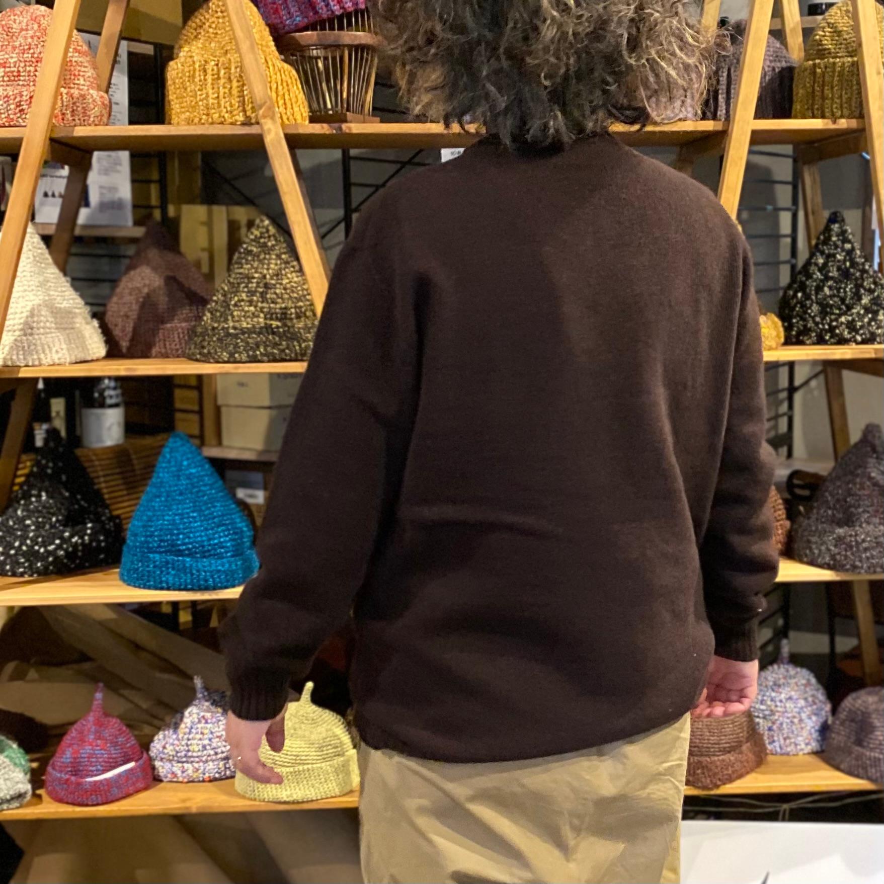 縫い目のないウールニット ブラウン | 2枚目