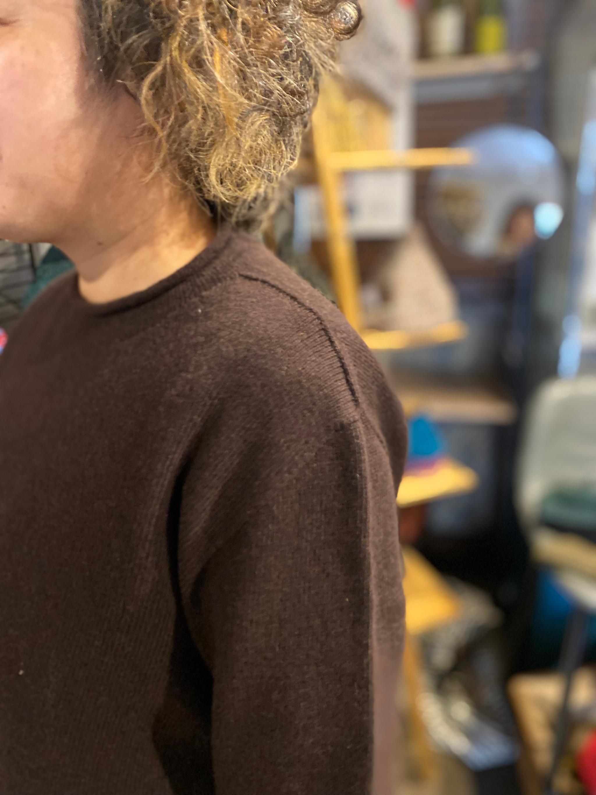 縫い目のないウールニット ブラウン | 3枚目